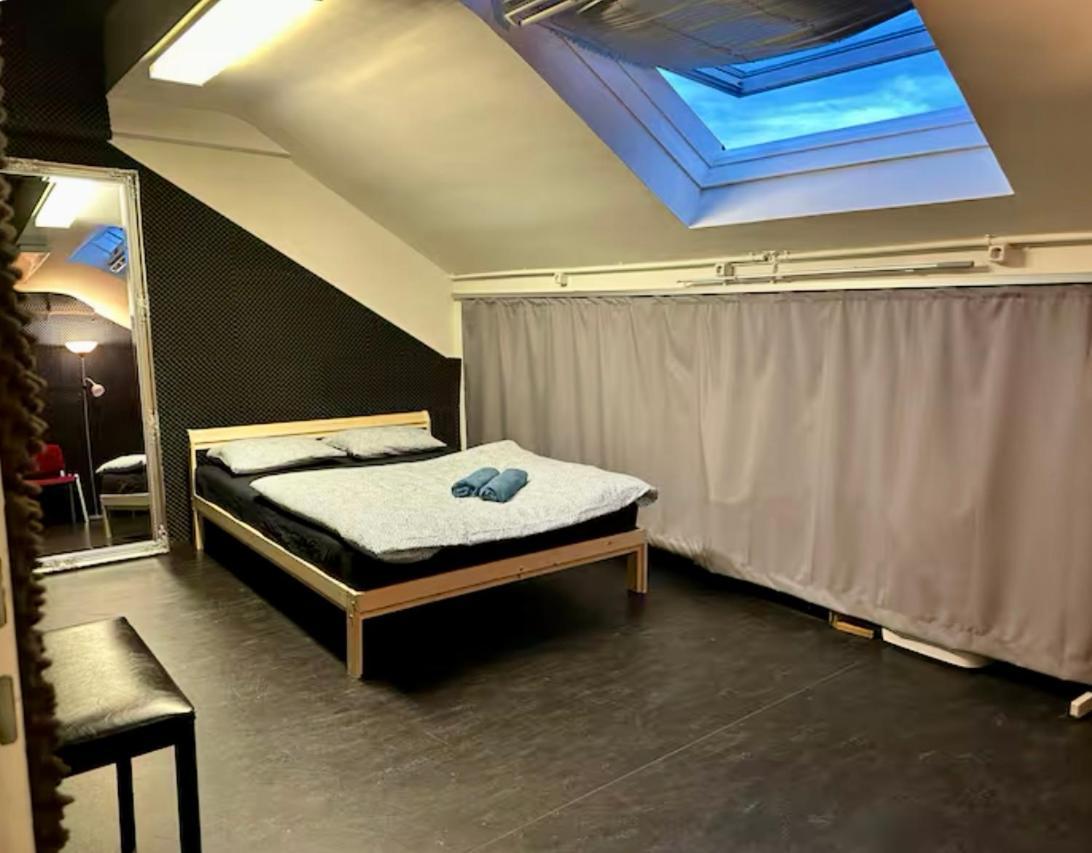 Ferienwohnung Raum Und Zeit Zürich Exterior foto