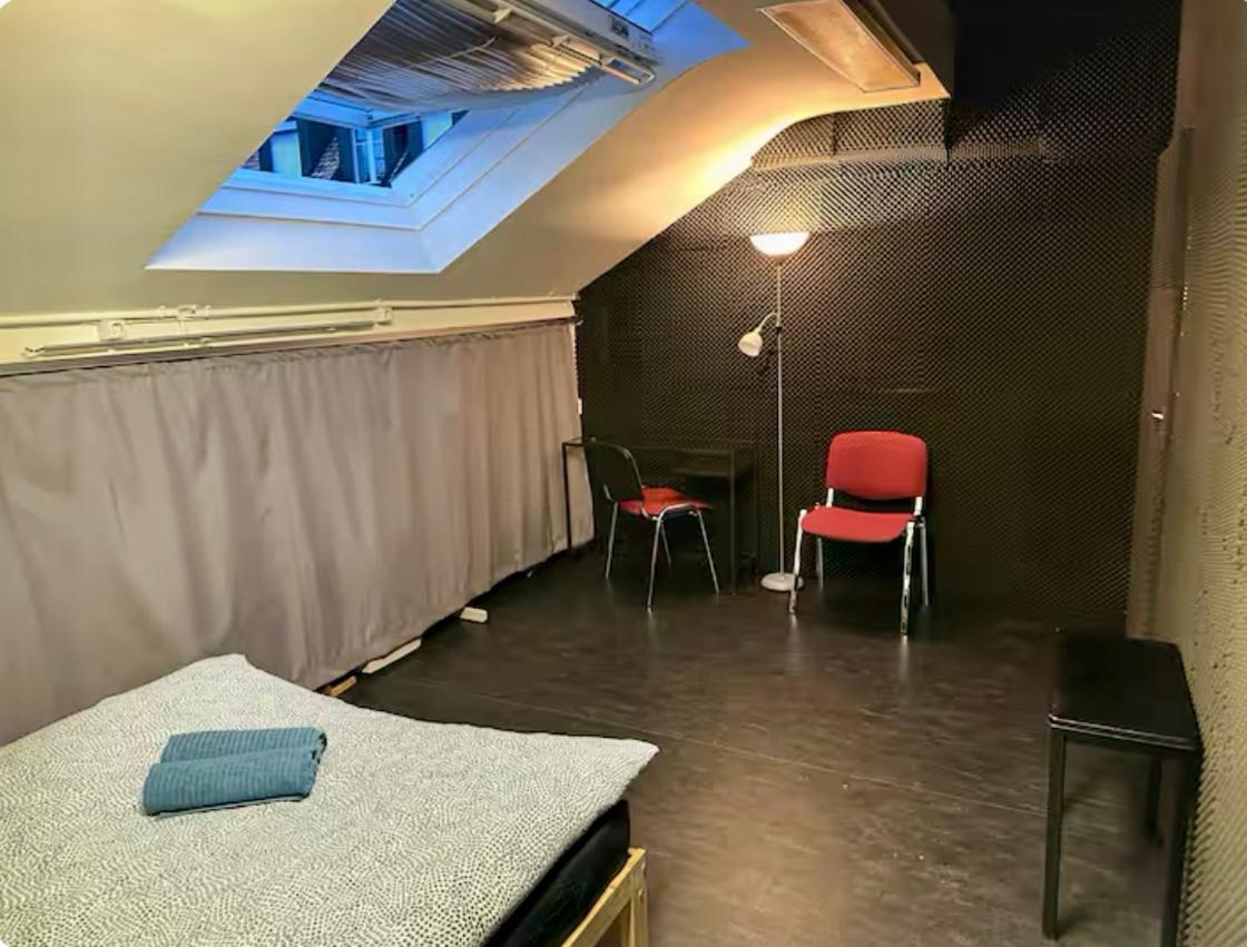 Ferienwohnung Raum Und Zeit Zürich Exterior foto
